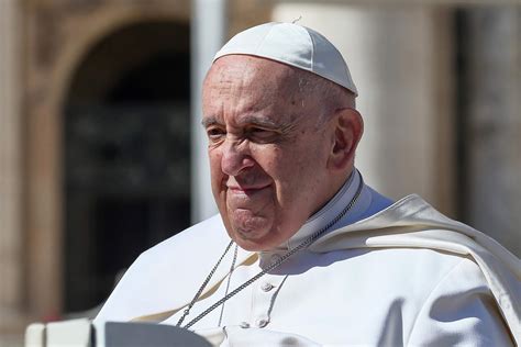 the current pope|facts about the current pope.